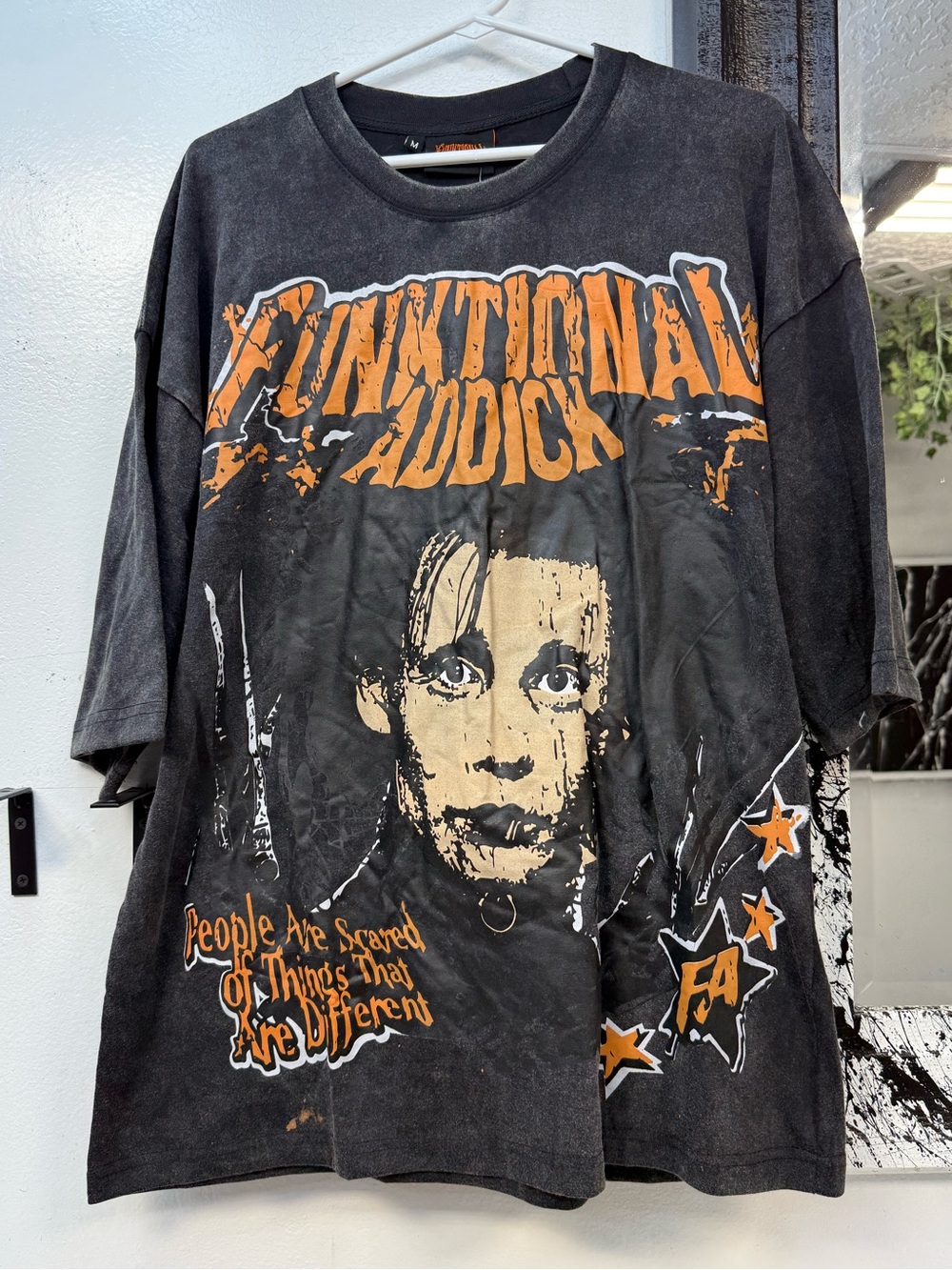 Black & Orange Graphic Men’s Band-Style T-Shirt - Picture 1 of 7